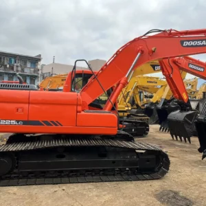 2019 Year Doosan Dx225LC Crawler Excavator with 800mm Wide Track